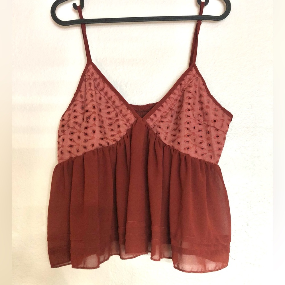 Elegant Women's Red Sleeveless Crop Top